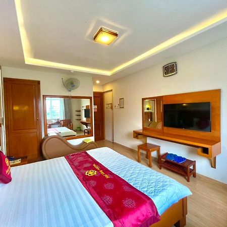 Mai Vang Hotel Ho Chi Minh City Exterior photo